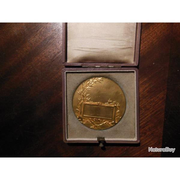 Mdaille de rcompense de rgate nautique