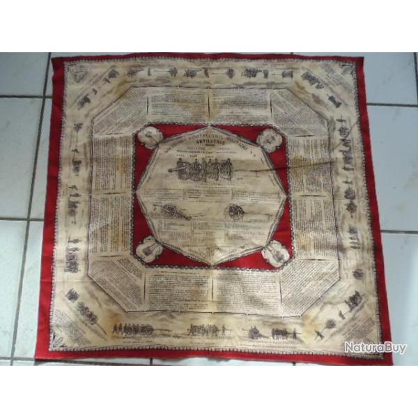 MOUCHOIR D'INSTRUCTION MILITAIRE N� 5 artillerie de campagne authentique avec r�paration au dos