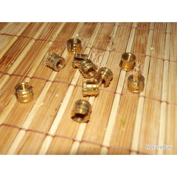 A SAISIR - 10 inserts laiton M5x80 pour synt�tique ou bois NEUFS