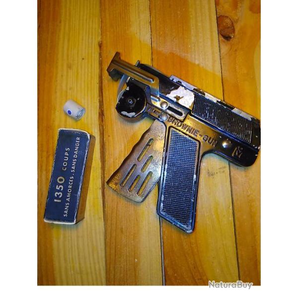 pistolet a papier    "brownie-gun"