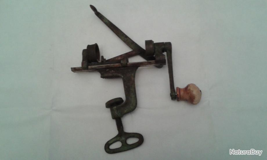 Ancien Sertisseur à Levier BAYARD Calibre 16, Pour Cartouches De Chasse, N°1