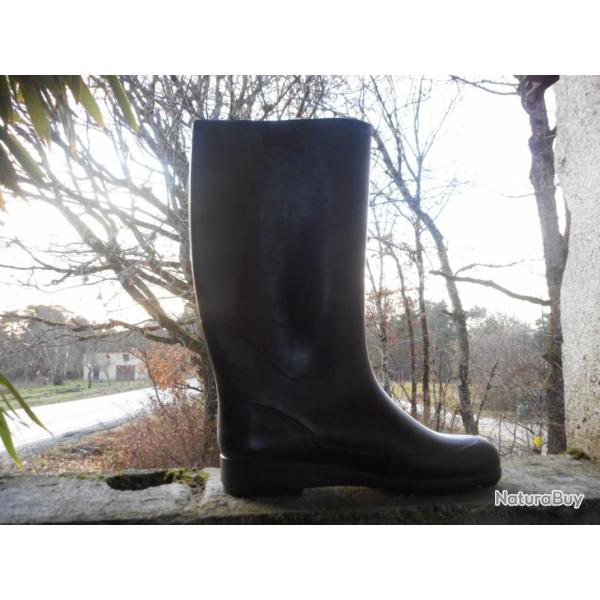 bottes en caoutchouc 1ier choix couleur NOIRE