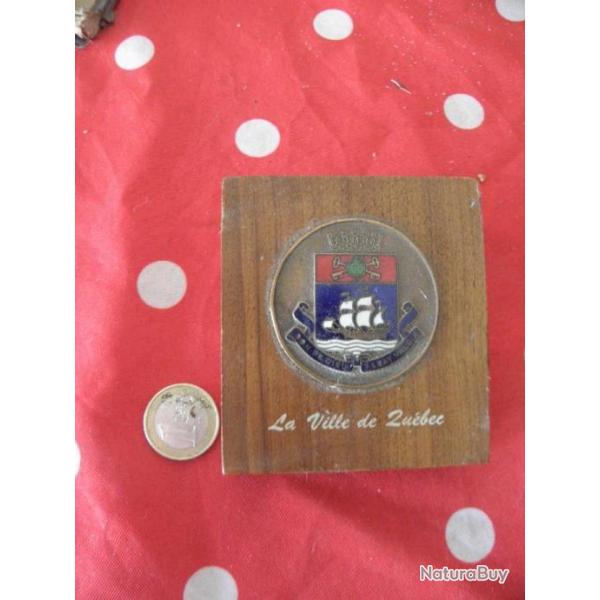 presse papier plaque la ville du Qubec 7.2 x 7.9 cm