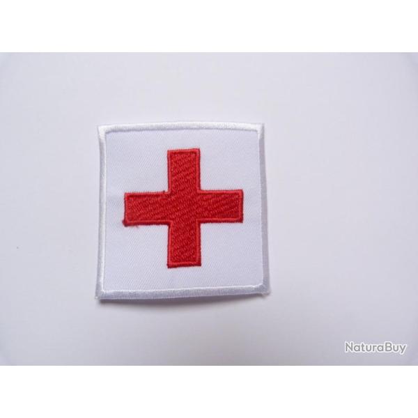 INSIGNE GENERIQUE EN TISSU DE LA CROIX ROUGE US