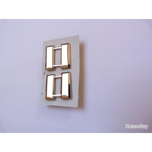 PAIRE D'INSIGNES DE CAPITAINE DE L'US ARMY