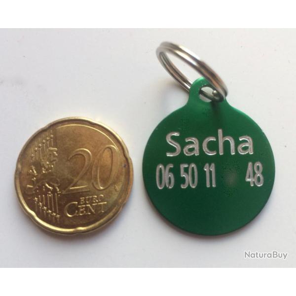MEDAILLE Grav�e chien verte "ronde 25 mm" petit mod�le gravure, personnalisation offerte