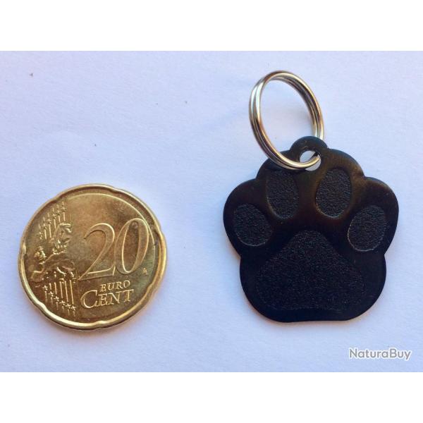 MEDAILLE Grav�e chien noire "patte" petit mod�le gravure, personnalisation offerte