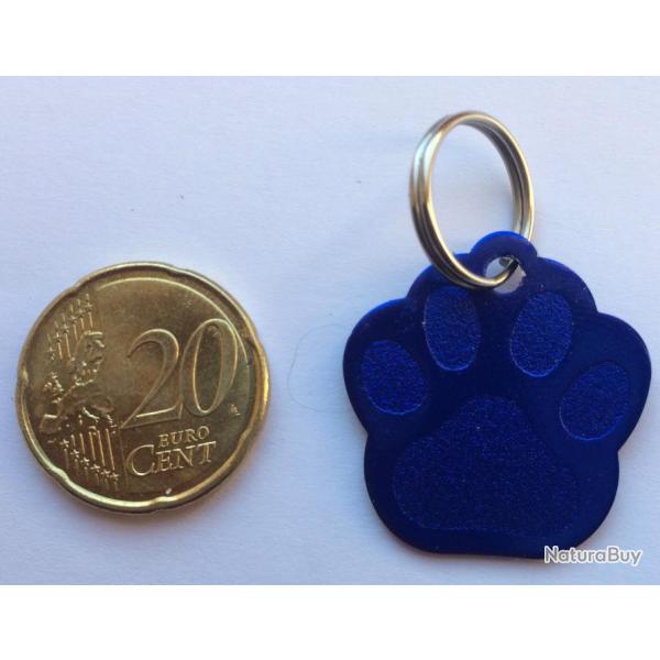 MEDAILLE Grav�e chien bleu "patte" petit mod�le gravure, personnalisation offerte