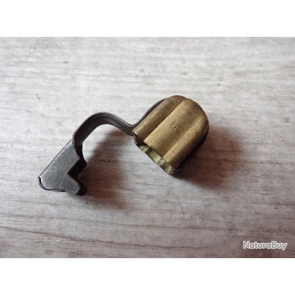 Protge bouche, court : fusil, carabine suisse type K11 ou K31. Croix + L