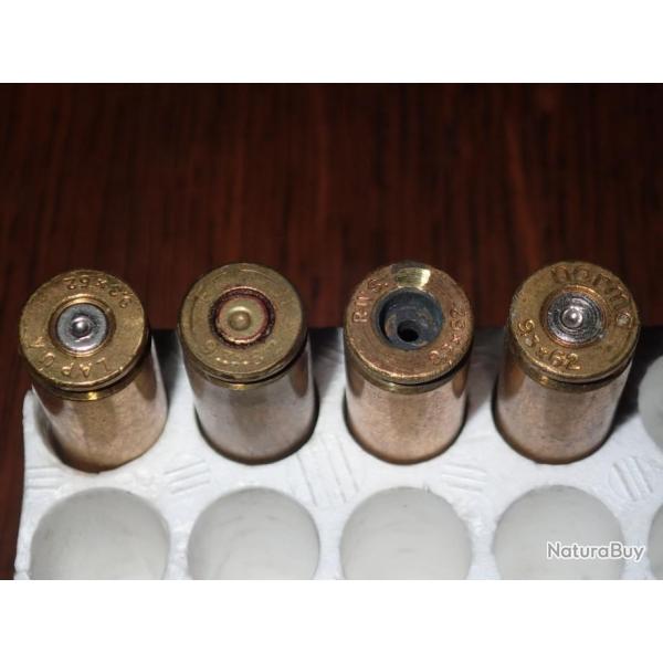 Lot de 4 �tuis - calibre 9,3x62