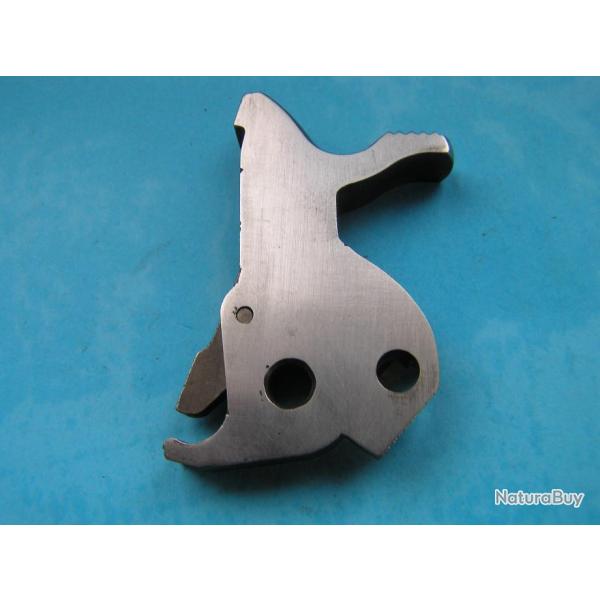 CHIEN RUGER bronz�