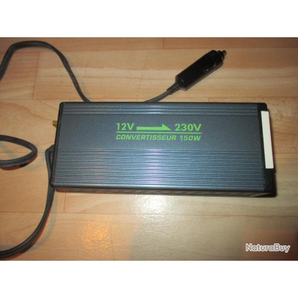 convertisseur pour v�hicule 12V  230V