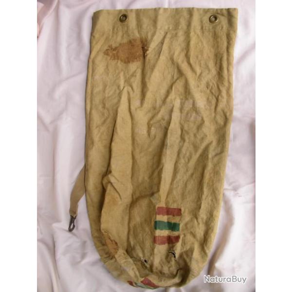 WW2 ANGLETERRE SAC A PAQUETAGE MILITAIRE ANGLAIS DEBARQUEMENT AVEC BANDES D'INVASIONS LONDON 44 RARE