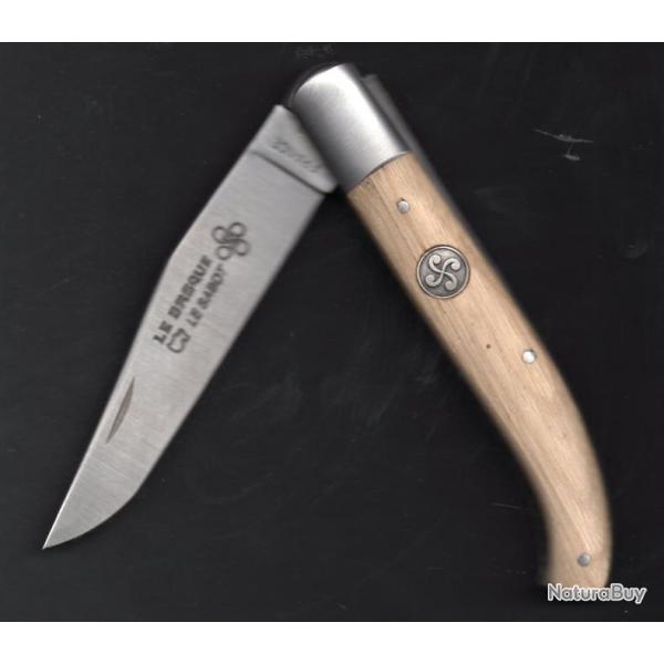 BASQUE CHATAIGNIER avec m�daillon Couteau d'Artisan � ton PR�NOM