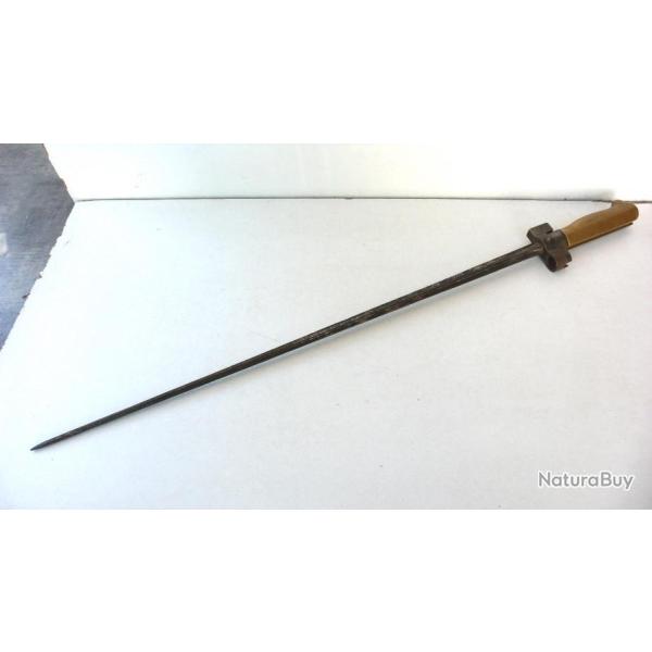 BAIONETTE FRAN�AISE " ROSALIE "   LEBEL  GUERRE 14/18         Lg  64 cm  BON �TAT  POIGN�E LAITON