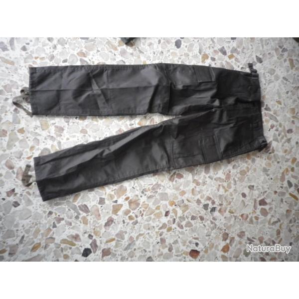 pantalon treilis   AM 65      12 ans  NEUF