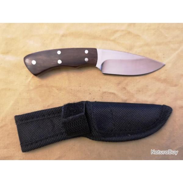 Petit couteau de chasse