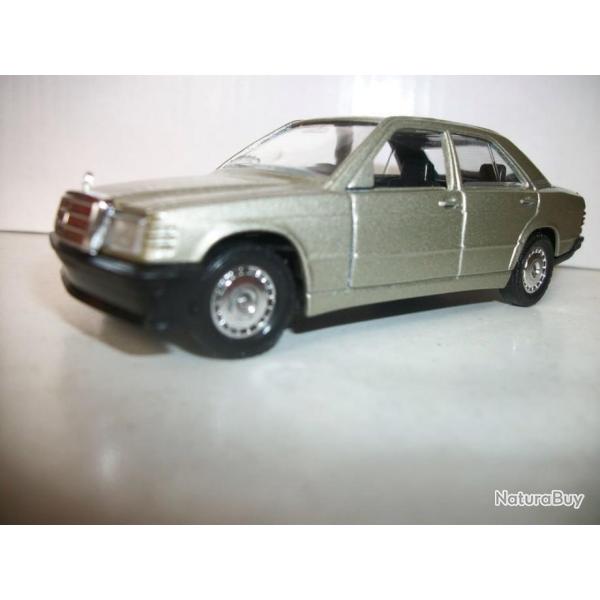 Miniature 1/43 me MERCEDES 190 (neuve) + Boite