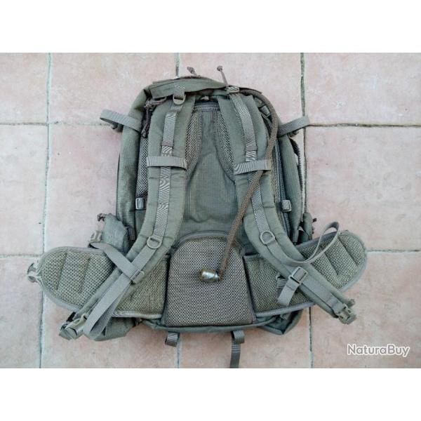 SAC A DOS CORDURA NEUF mole 45 LITRES ARMEE + CAMELBACK + SURSAC PLUIE (type bfm/source)