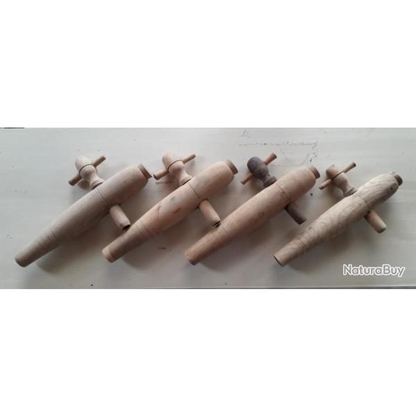 4 GROS ROBINETS BOIS POUR FOUDRE OU DECO ....ANCIEN ET NEUF