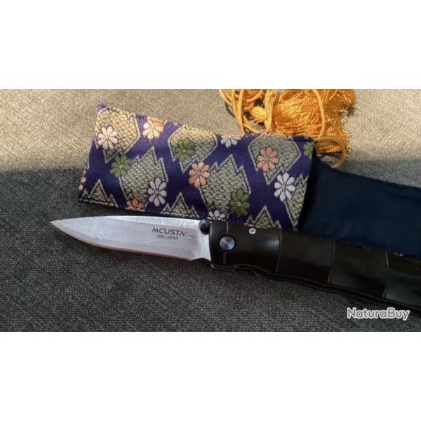Superbe Couteau Japonais damass� de la marque MCUSTA