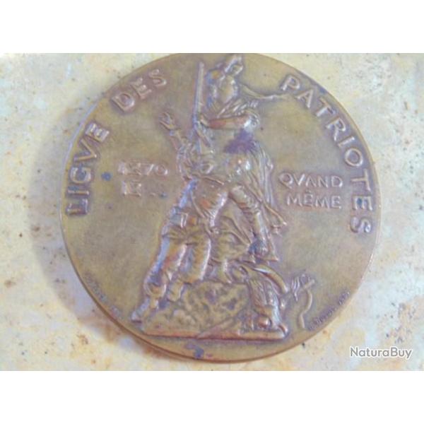 ligue patriotes bronze 5.8cm  qui vive France comm�mo  guerre 1870 dat� 1882 �pais 0.5 cm politique