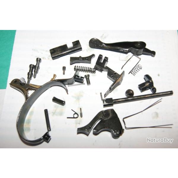 lot de pices superpos TAURO 500 -  (d9k76)