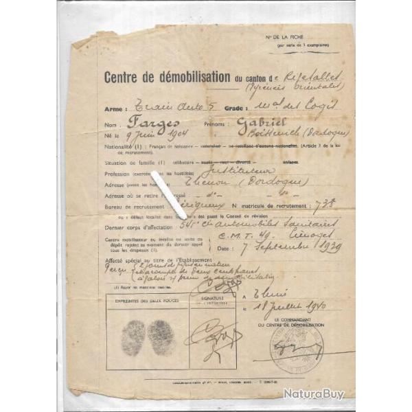 centre de d�mobilisation  du canton de ..pyr�n�es orientales , train auto 5 , 1940 , automobiles san