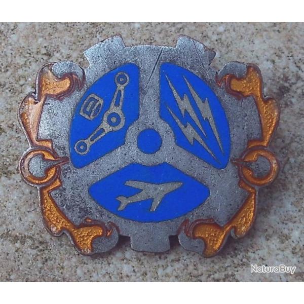 Atelier Magasin R�gional 3 - 654, �mail, dos guilloch�, motifs argent�s