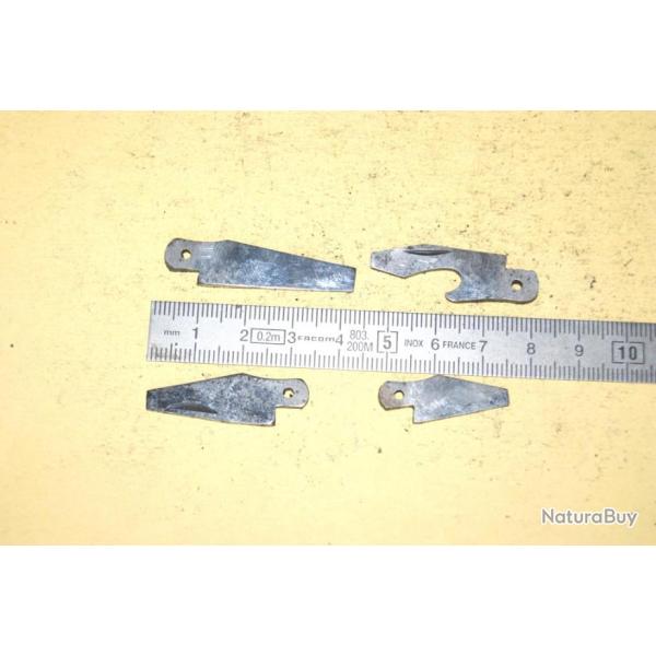 lot de 4 TOURNEVIS DECAPSULEUR -  (d9h70)