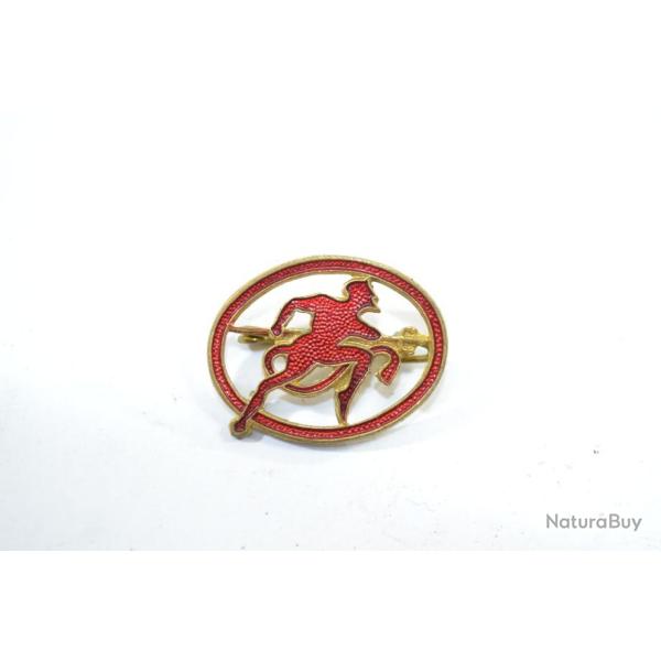 Insigne 152 RI 152e R�giment d Infanterie, 28mm x 21mm ovale ajour�, �mail, sans marque