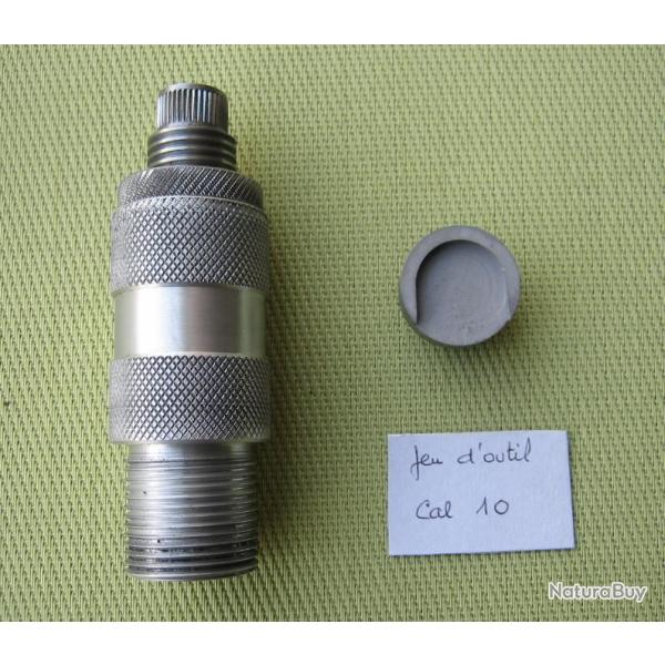 Jeu d'outil en cal 10 pour confection de sertissages �toile  parfaits .  ( �  monter  sur presses )