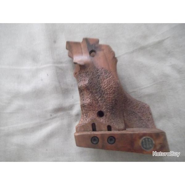 crosse ergonomique Beretta  92