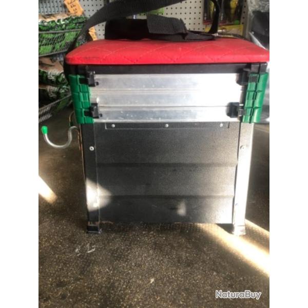 Panier si�ge peche F1 RIVE occasion avec 1 casier de 60 ET REPOSE CANNE