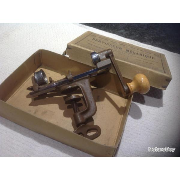 sertisseur manufrance en calibre 16 dans sa boite  origine  15