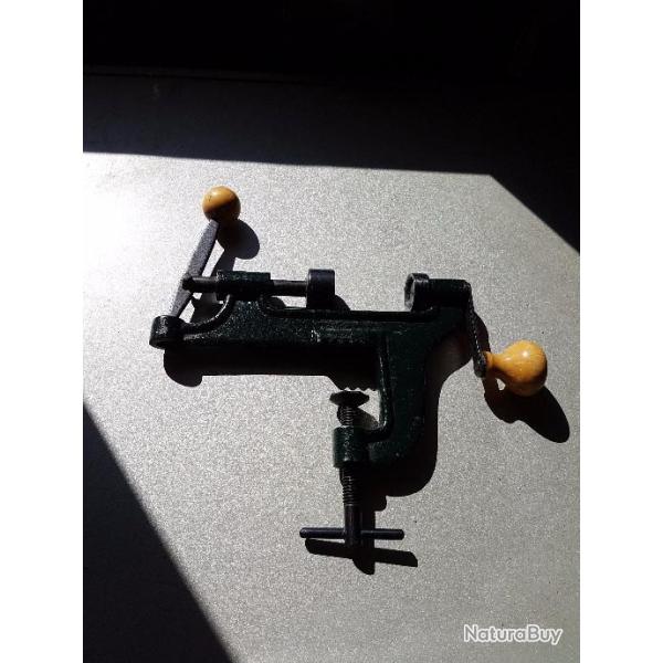 sertisseur de la manu  l en calibre 16  vert