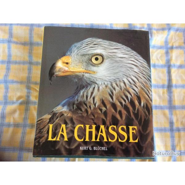 Livre �norme de chasse 654 pages, pas de prix de reserve