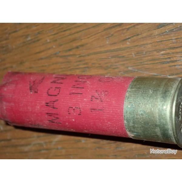 Douille Fdral en plastique bordeau - Magnum - chambre de 76 mm