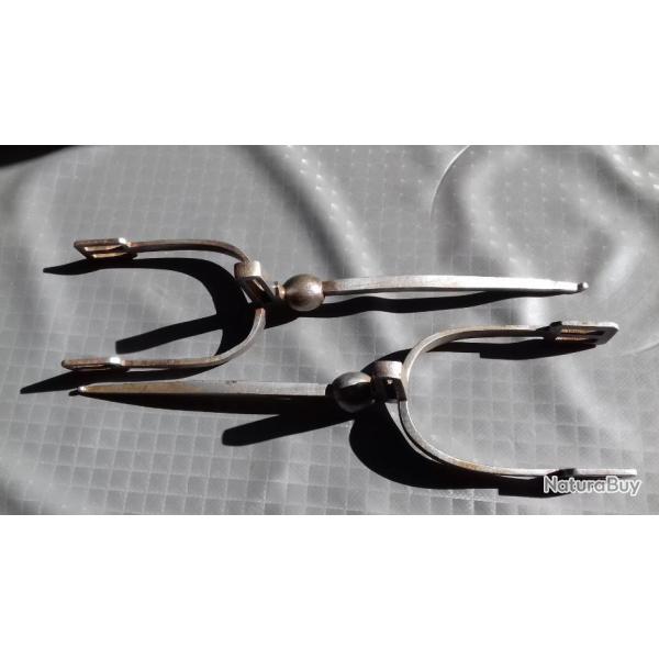 EPERON REGLEMENTAIRE DE SPAHIS FRANCAIS MILIEU 19EME SIECLE