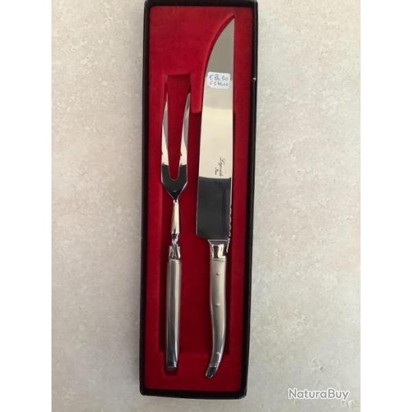 Service � d�couper Laguiole Neuf.