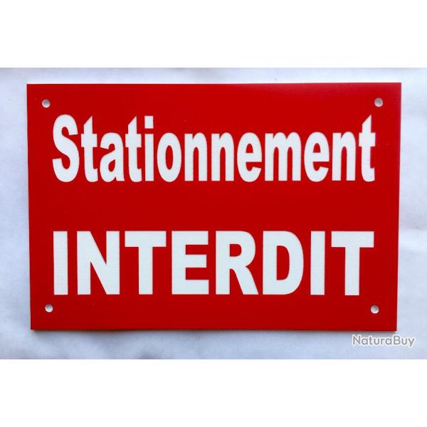 Panneau "STATIONNEMENT INTERDIT" format 200 x 300 mm fond ROUGE