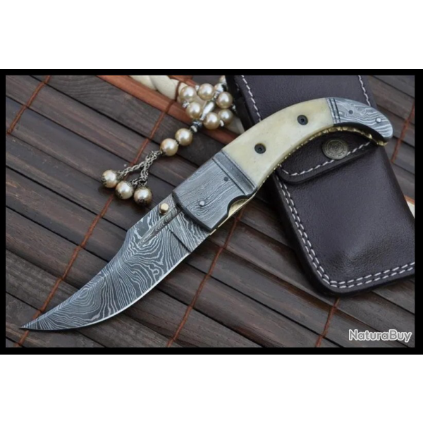 Couteau pliant en damas, os de chameau et poign�e en damas