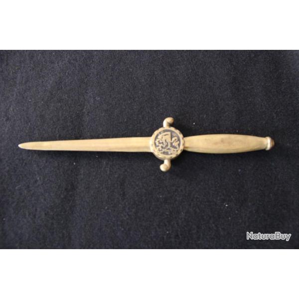 COUPE   PAPIER  POIGNARD  EN  BRONZE