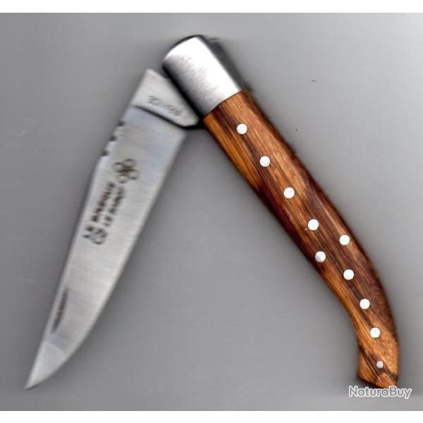 le BASQUE Clout� Bois de VIOLETTE* Couteau grav� � votre PR�NOM