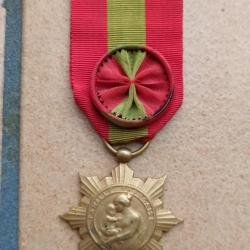 MEDAILLE DE LA FAMILLE FRANCAISE