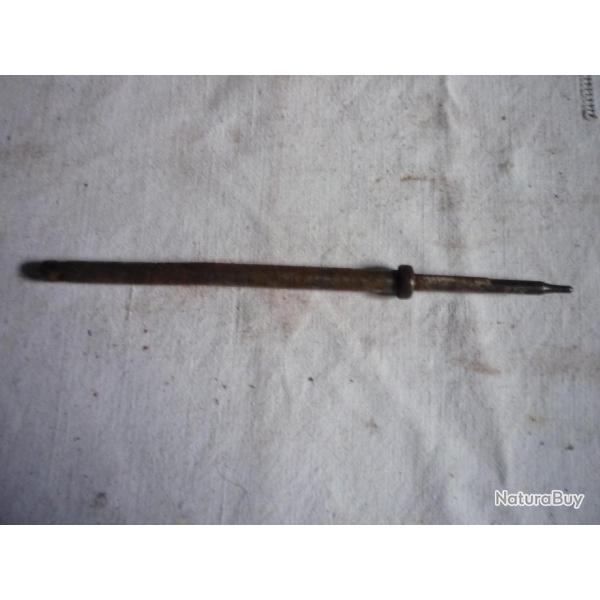 percuteur de lebel ou berthier