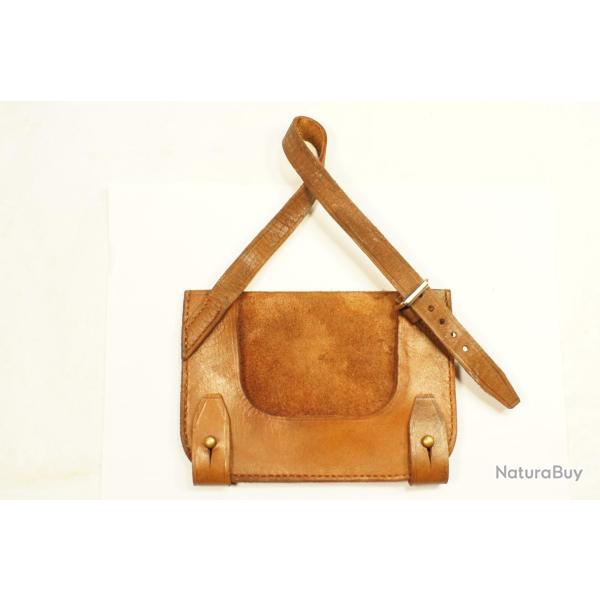 Porte pelle cuir Franais 14/18