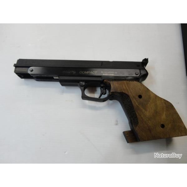 Pistolet a air comprime Gamo COMPACT cal.4,5mm bois 3,67joules droitier