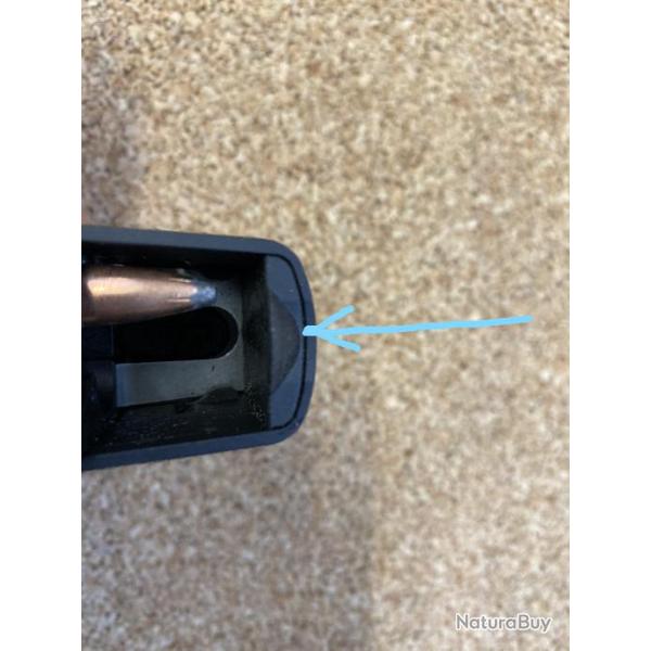 Fond chargeur, but�e de balles caoutchouc Blaser R8