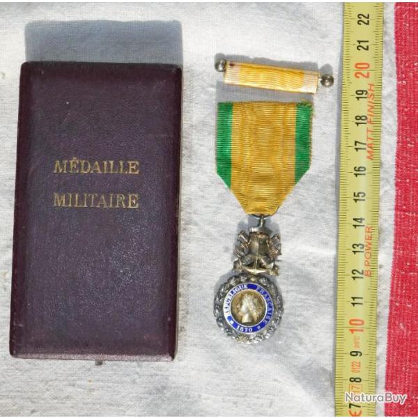 ANCIENNE MEDAILLE MILITAIRE - III REPUBLIQUE + COFFRET + RAPPEL -----  #.C.5